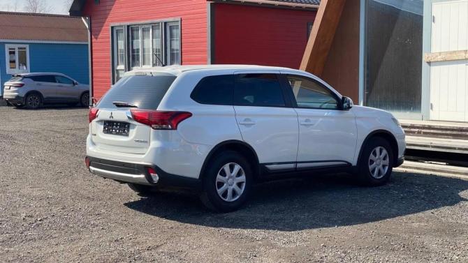 Mitsubishi Outlander III Рестайлинг 2 с пробегом 2015 года, цена 1 495 000 рублей, 120516 км, внедорожник, Автокод Объявления