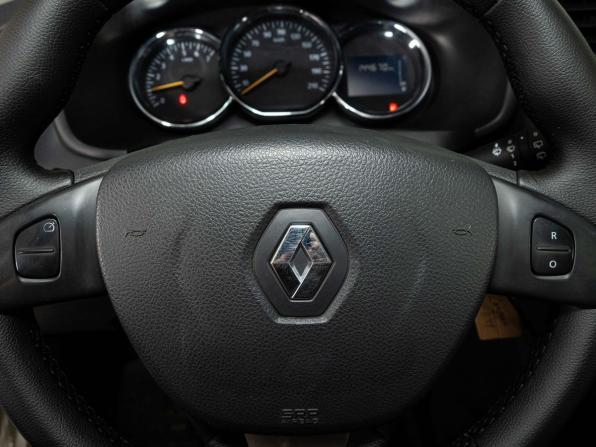 Renault Sandero II с пробегом 2018 года, цена 911 000 рублей, 144601 км, хэтчбек, Автокод Объявления