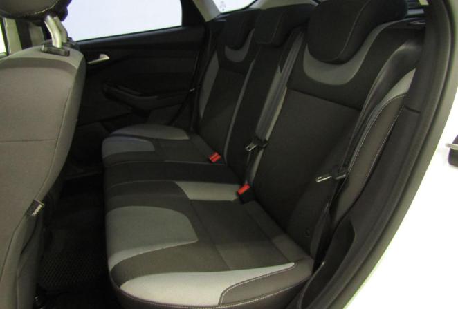 Ford Focus III с пробегом 2012 года, цена 689 000 рублей, 240226 км, хэтчбек, Автокод Объявления