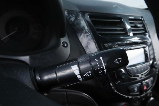 Hyundai Solaris I с пробегом 2011 года, цена 679 000 рублей, 175000 км, хэтчбек, Автокод Объявления