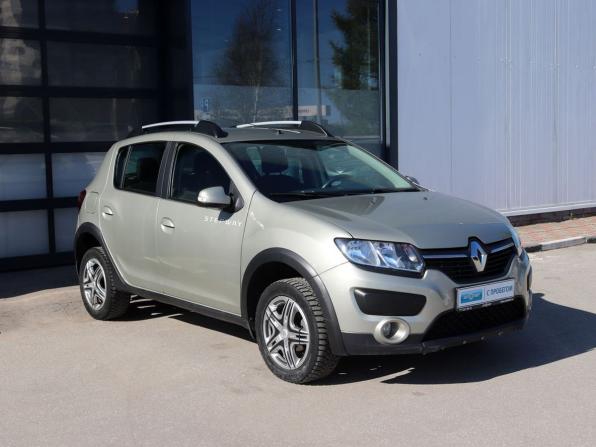 Renault Sandero II с пробегом 2017 года, цена 896 000 рублей, 100000 км, хэтчбек, Автокод Объявления