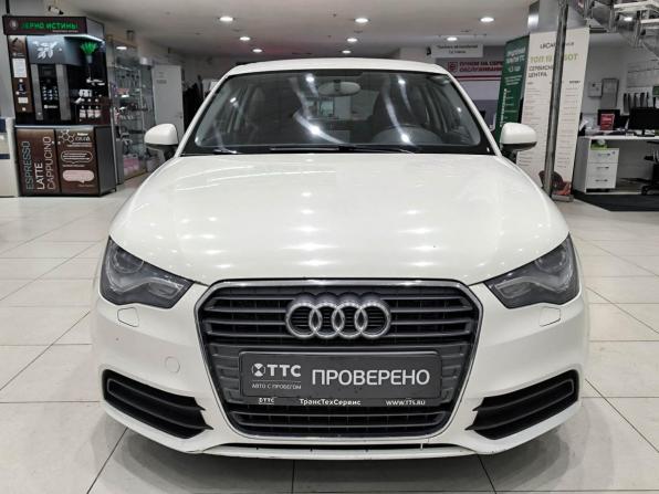 Audi A1 I (8X) с пробегом 2012 года, цена 750 000 рублей, 182653 км, хэтчбек, Автокод Объявления