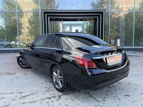 Mercedes-Benz C-Класс IV (W205) Рестайлинг с пробегом 2019 года, цена 2 890 000 рублей, 55143 км, седан, Автокод Объявления