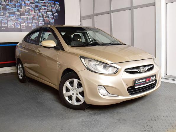 Hyundai Solaris I с пробегом 2013 года, цена 889 995 рублей, 144717 км, седан, Автокод Объявления