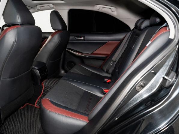 Lexus IS III Рестайлинг с пробегом 2016 года, цена 2 499 500 рублей, 204404 км, седан, Автокод Объявления