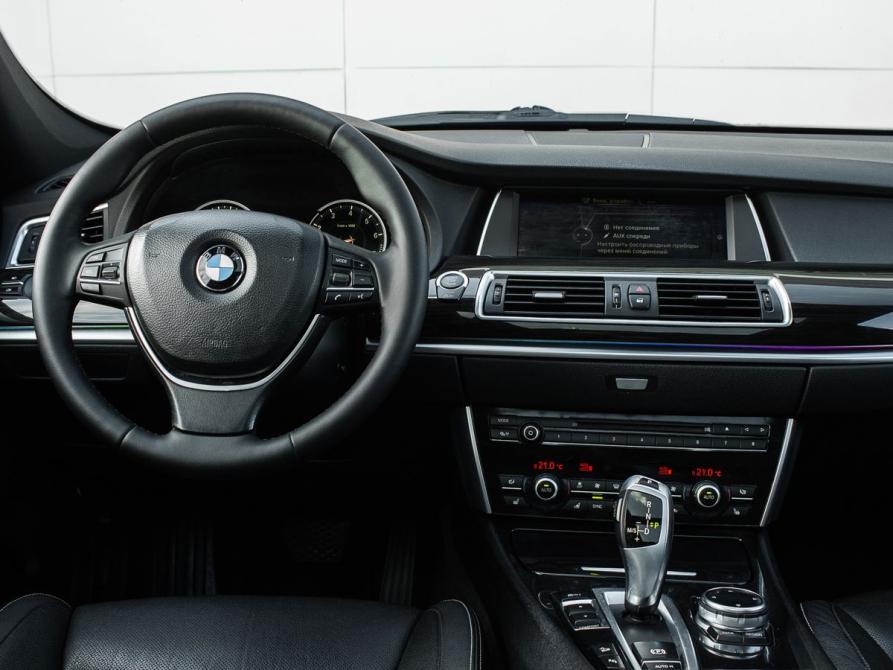 BMW 5 серии VI (F10/F11/F07) Рестайлинг Магнитогорск  - изображение 15