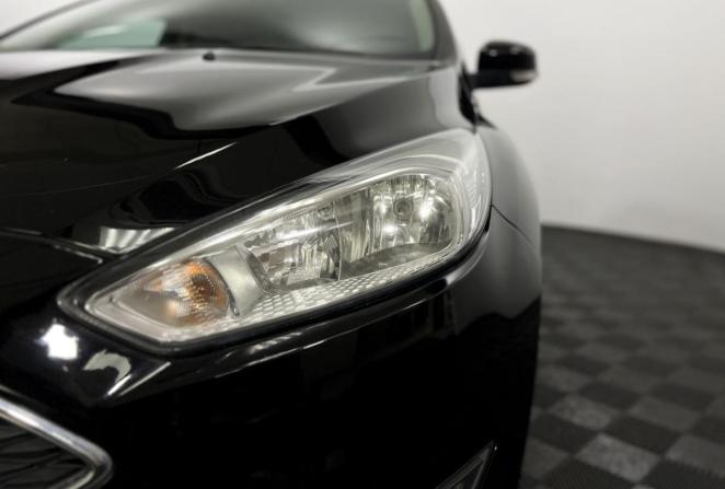 Ford Focus III Рестайлинг с пробегом 2017 года, цена 945 000 рублей, 133200 км, хэтчбек, Автокод Объявления