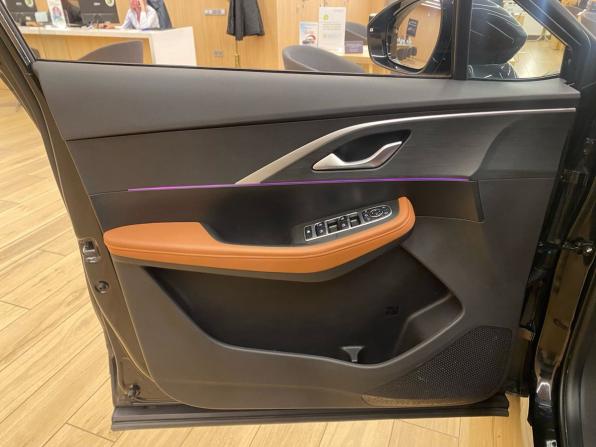 Omoda C5 I с пробегом 2023 года, цена 1 539 000 рублей, 61000 км, внедорожник, Автокод Объявления
