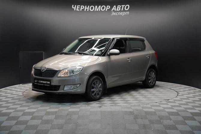 Skoda Fabia II Рестайлинг с пробегом 2013 года, цена 775 000 рублей, 222000 км, хэтчбек, Автокод Объявления