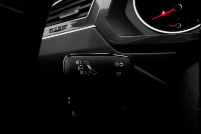 Volkswagen Tiguan II с пробегом 2019 года, цена 2 380 000 рублей, 132223 км, внедорожник, Автокод Объявления