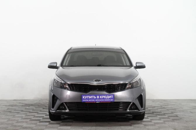 Kia Rio IV Рестайлинг с пробегом 2020 года, цена 1 299 000 рублей, 131000 км, седан, Автокод Объявления