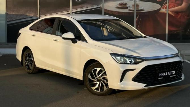 BAIC U5 Plus с пробегом 2023 года, цена 1 300 000 рублей, 47437 км, седан, Автокод Объявления