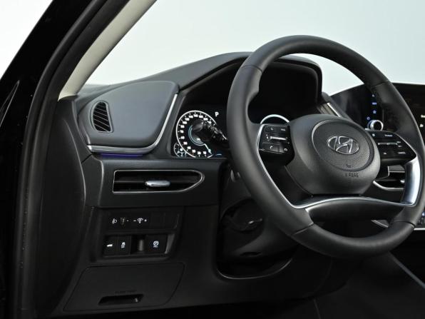 Hyundai Sonata VIII (DN8) с пробегом 2022 года, цена 2 349 000 рублей, 102000 км, седан, Автокод Объявления