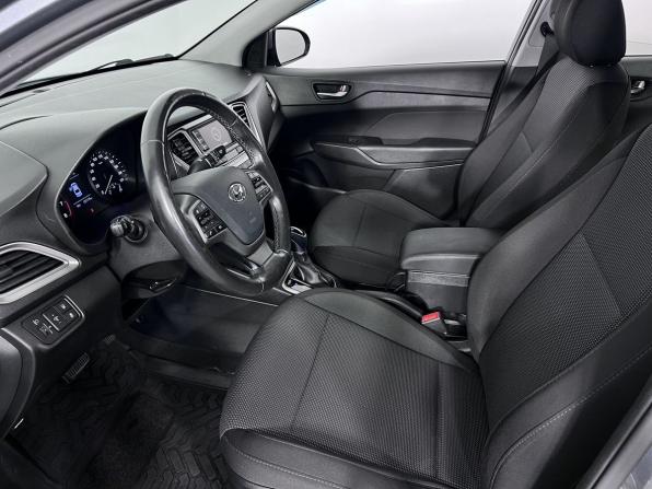 Hyundai Solaris II с пробегом 2019 года, цена 1 280 000 рублей, 120000 км, седан, Автокод Объявления