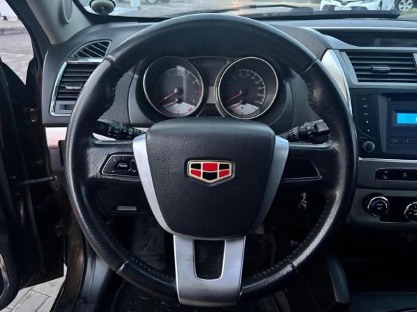 Geely Emgrand X7 I Рестайлинг с пробегом 2016 года, цена 650 000 рублей, 214017 км, внедорожник, Автокод Объявления