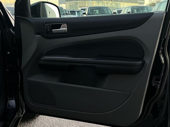 Ford Focus II Рестайлинг с пробегом 2008 года, цена 670 000 рублей, 255000 км, хэтчбек, Автокод Объявления