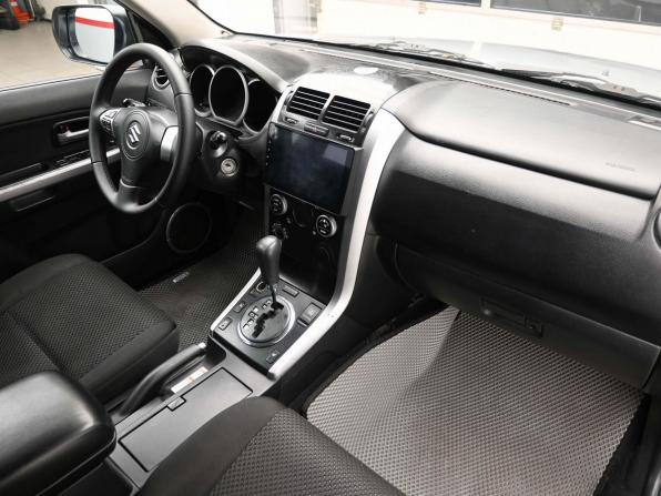 Suzuki Grand Vitara II Рестайлинг с пробегом 2010 года, цена 949 000 рублей, 213417 км, внедорожник, Автокод Объявления