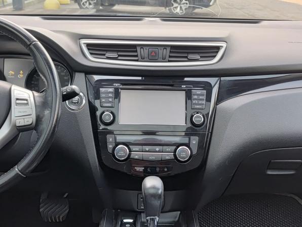 Nissan Qashqai II с пробегом 2017 года, цена 1 680 000 рублей, 154000 км, внедорожник, Автокод Объявления