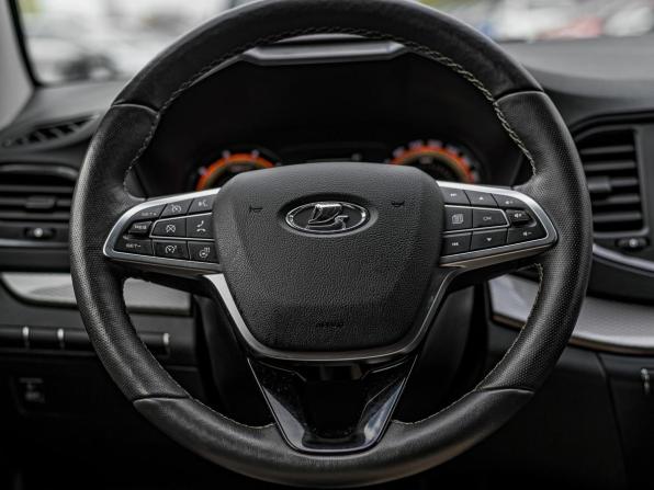 Lada (ВАЗ) Vesta I Рестайлинг (NG) с пробегом 2023 года, цена 1 155 000 рублей, 40375 км, седан, Автокод Объявления