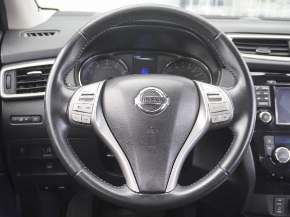 Nissan Qashqai II с пробегом 2016 года, цена 1 583 000 рублей, 150888 км, внедорожник, Автокод Объявления