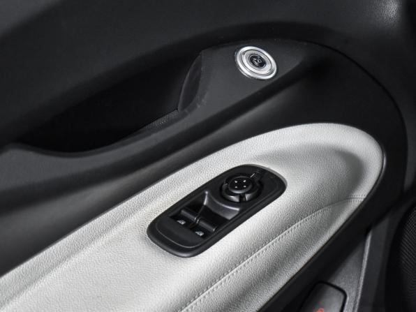 Fiat 500 III с пробегом 2021 года, цена 2 950 000 рублей, 29000 км, хэтчбек, Автокод Объявления