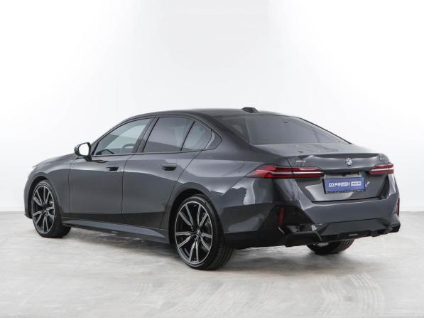 BMW 5 серии VIII (G60/G61/G68) с пробегом 2023 года, цена 7 421 046 рублей, 28785 км, седан, Автокод Объявления
