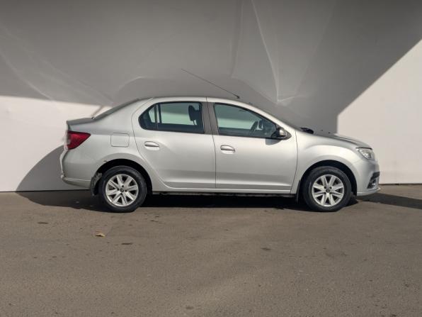 Renault Logan II с пробегом 2018 года, цена 899 000 рублей, 96981 км, седан, Автокод Объявления