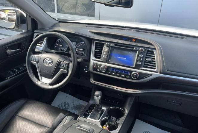 Toyota Highlander III (XU50) с пробегом 2014 года, цена 3 160 000 рублей, 142739 км, внедорожник, Автокод Объявления