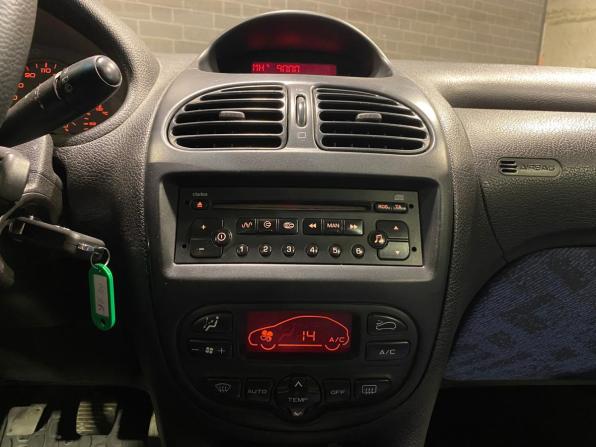 Peugeot 206 с пробегом 2005 года, цена 200 000 рублей, 222641 км, хэтчбек, Автокод Объявления