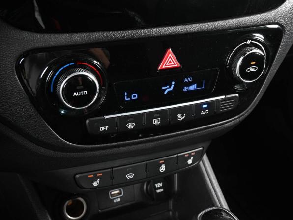Hyundai Solaris II с пробегом 2019 года, цена 1 529 000 рублей, 128723 км, седан, Автокод Объявления