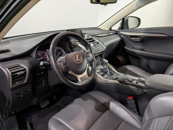 Lexus NX I с пробегом 2015 года, цена 2 995 000 рублей, 81647 км, внедорожник, Автокод Объявления