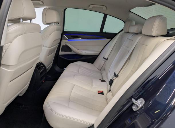 BMW 5 серии VII (G30/G31/G38) с пробегом 2019 года, цена 4 075 000 рублей, 68382 км, седан, Автокод Объявления