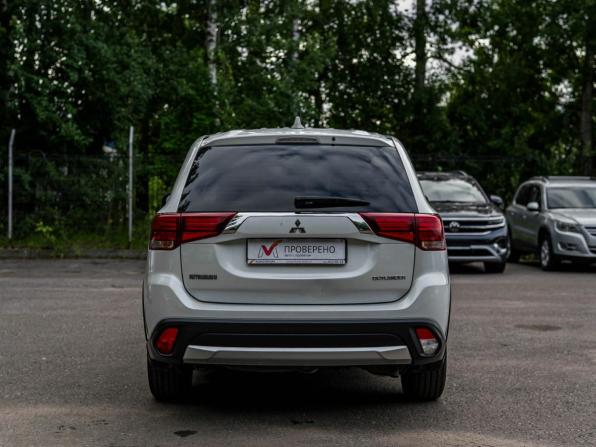 Mitsubishi Outlander III Рестайлинг 2 с пробегом 2017 года, цена 1 590 000 рублей, 151508 км, внедорожник, Автокод Объявления