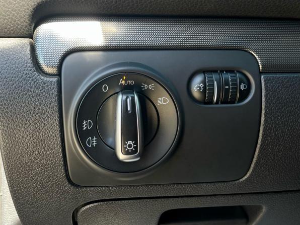 Volkswagen Golf VI с пробегом 2011 года, цена 1 020 000 рублей, 230000 км, хэтчбек, Автокод Объявления