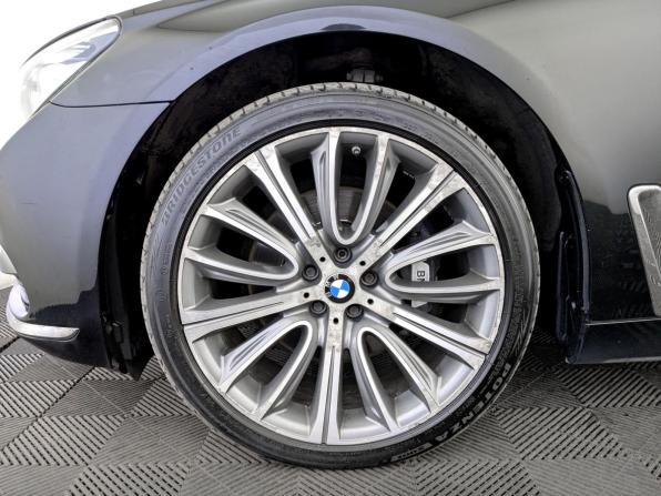 BMW 7 серии VI (G11/G12) с пробегом 2016 года, цена 2 950 000 рублей, 179329 км, седан, Автокод Объявления