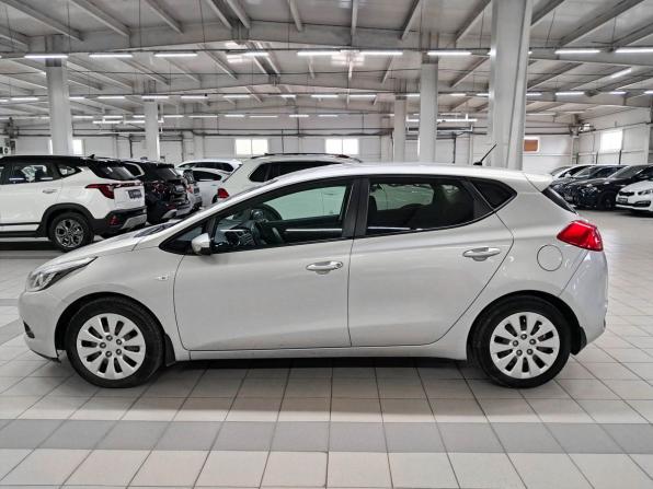 Kia Ceed II с пробегом 2014 года, цена 975 000 рублей, 143882 км, хэтчбек, Автокод Объявления