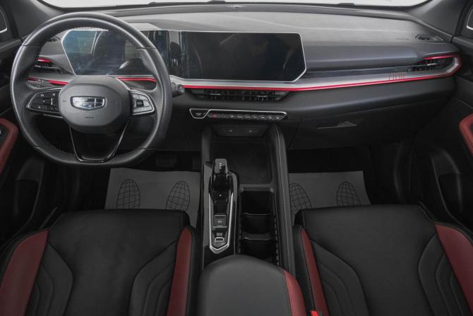 Geely Coolray I Рестайлинг с пробегом 2024 года, цена 2 329 000 рублей, 17000 км, внедорожник, Автокод Объявления