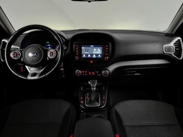 Kia Soul III с пробегом 2019 года, цена 1 979 000 рублей, 63000 км, хэтчбек, Автокод Объявления