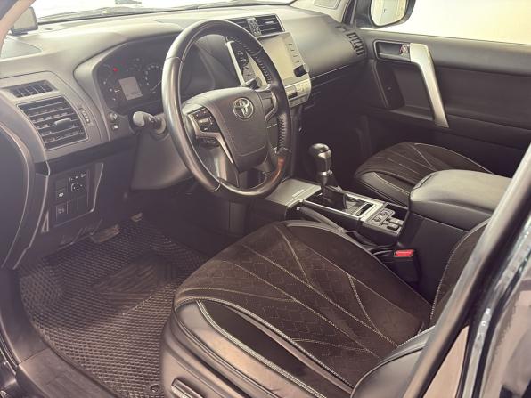 Toyota Land Cruiser Prado 150 Series Рестайлинг 3 с пробегом 2021 года, цена 5 600 000 рублей, 63500 км, внедорожник, Автокод Объявления