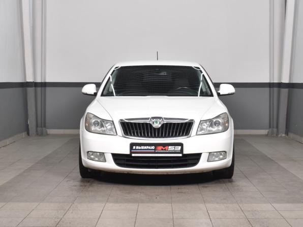 Skoda Octavia II (A5) Рестайлинг с пробегом 2012 года, цена 949 999 рублей, 211633 км, лифтбек, Автокод Объявления