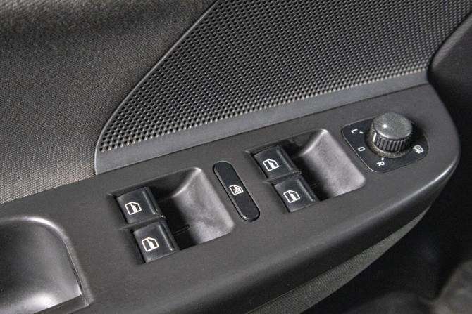 Volkswagen Jetta V с пробегом 2009 года, цена 519 000 рублей, 133134 км, седан, Автокод Объявления
