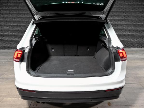 Volkswagen Tiguan II с пробегом 2018 года, цена 2 580 000 рублей, 50603 км, внедорожник, Автокод Объявления