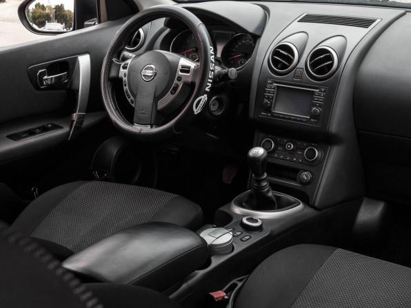Nissan Qashqai I Рестайлинг с пробегом 2011 года, цена 890 000 рублей, 255365 км, внедорожник, Автокод Объявления