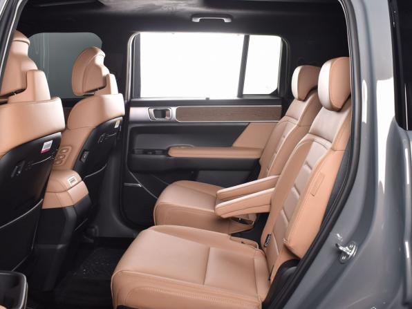 Hyundai Santa Fe V (MX5) с пробегом 2026 года, цена 5 565 995 рублей, 22 км, внедорожник, Автокод Объявления