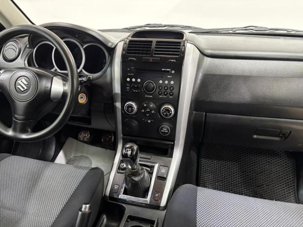 Suzuki Grand Vitara II с пробегом 2007 года, цена 690 000 рублей, 178114 км, внедорожник, Автокод Объявления