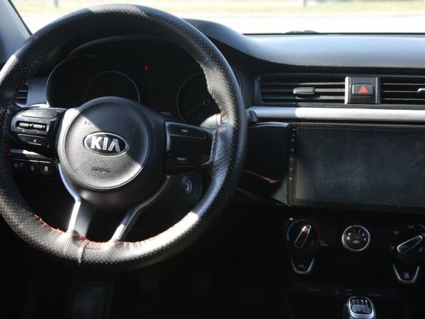 Kia Rio IV с пробегом 2018 года, цена 885 000 рублей, 191000 км, седан, Автокод Объявления