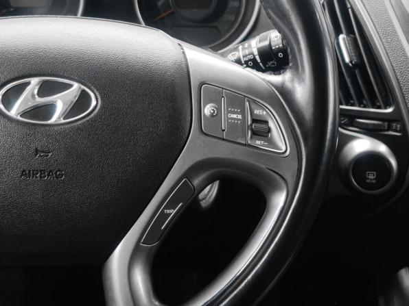 Hyundai ix35 I Рестайлинг с пробегом 2014 года, цена 1 499 900 рублей, 186000 км, внедорожник, Автокод Объявления