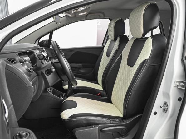 Renault Kaptur I с пробегом 2017 года, цена 1 230 000 рублей, 148276 км, внедорожник, Автокод Объявления