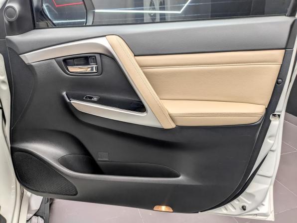 Mitsubishi Montero Sport III Рестайлинг с пробегом 2022 года, цена 3 800 000 рублей, 49027 км, внедорожник, Автокод Объявления