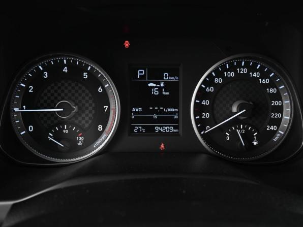 Hyundai Elantra VI (AD) Рестайлинг с пробегом 2020 года, цена 1 779 000 рублей, 94209 км, седан, Автокод Объявления